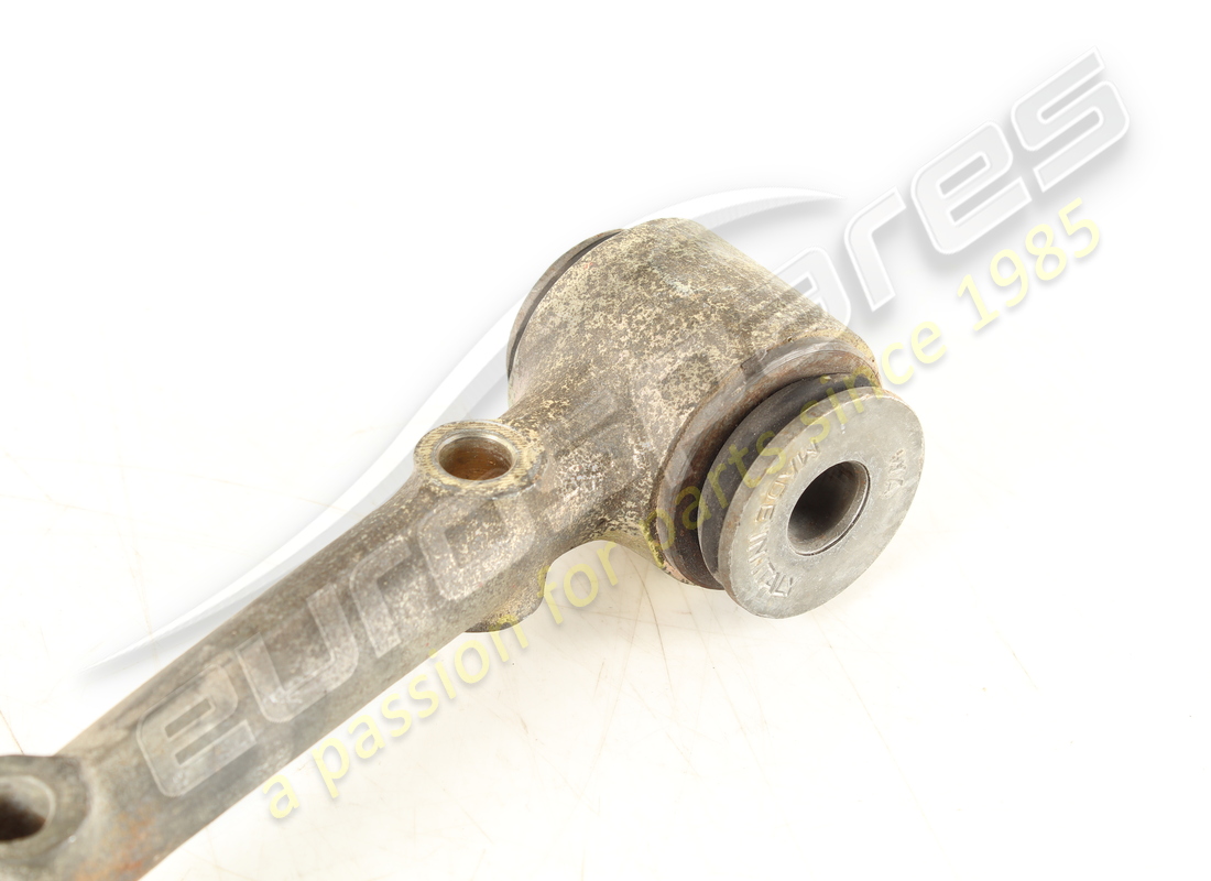 braccio di leva superiore usato ferrari. numero parte 119328 (2)