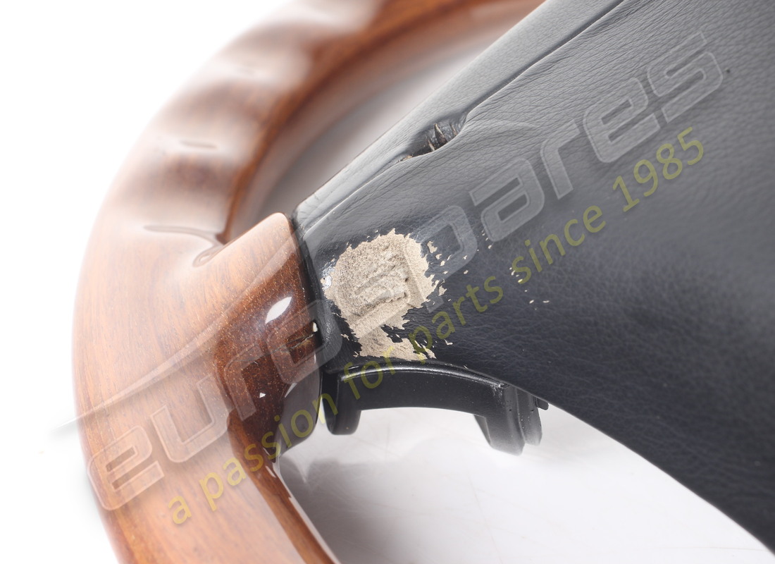 VOLANTE MASERATI USATO. NUMERO PARTE 377800104 (9) volante maserati usato. numero parte 377800104 (9)