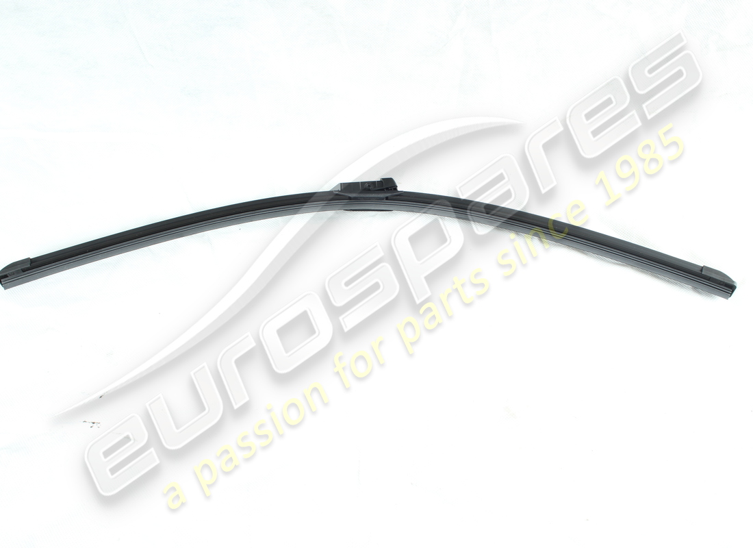 nuova maserati spazzola tergicristallo. numero parte 670156545 (2)
