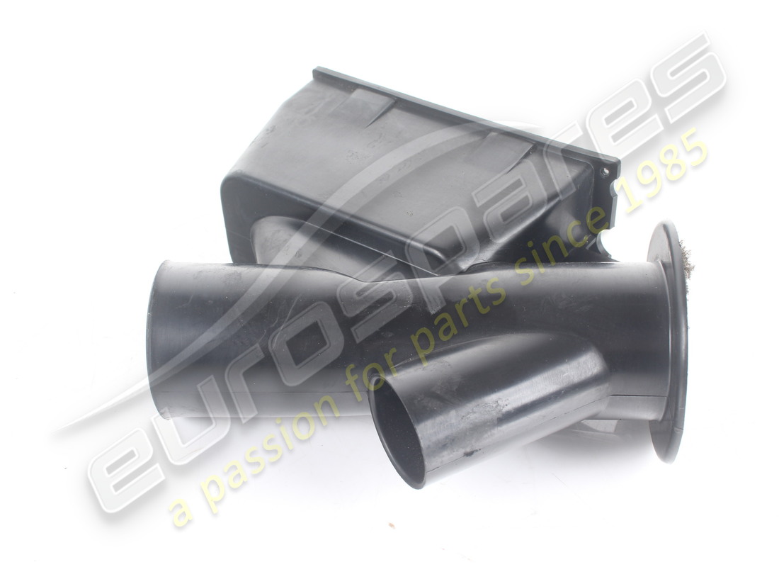 usato maserati condotto areazione later.dx. numero parte 375590110 (3)