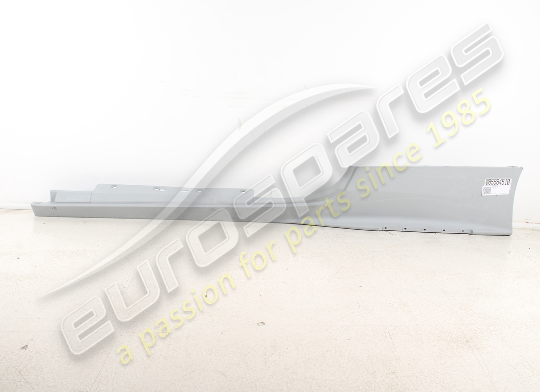 NUOVO (ALTRO) Ferrari RIVESTIMENTO SOTTOPORTA SX . NUMERO PARTE 85984510 (1)