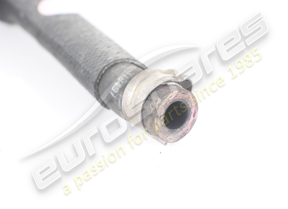 TUBO IN GOMMA FERRARI USATO. NUMERO PARTE 318497 (2) tubo in gomma ferrari usato. numero parte 318497 (2)