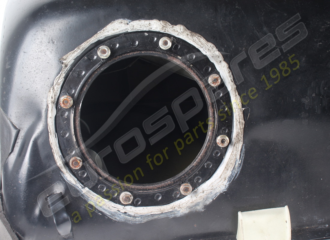 serbatoio carburante maserati usato. numero parte 379230006 (3)