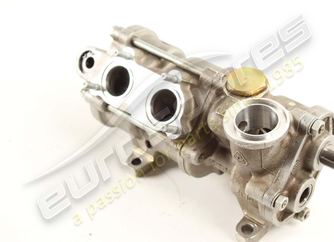 pompa olio eurospares ferrari 360 usata completa. numero parte eap1392790 (4)