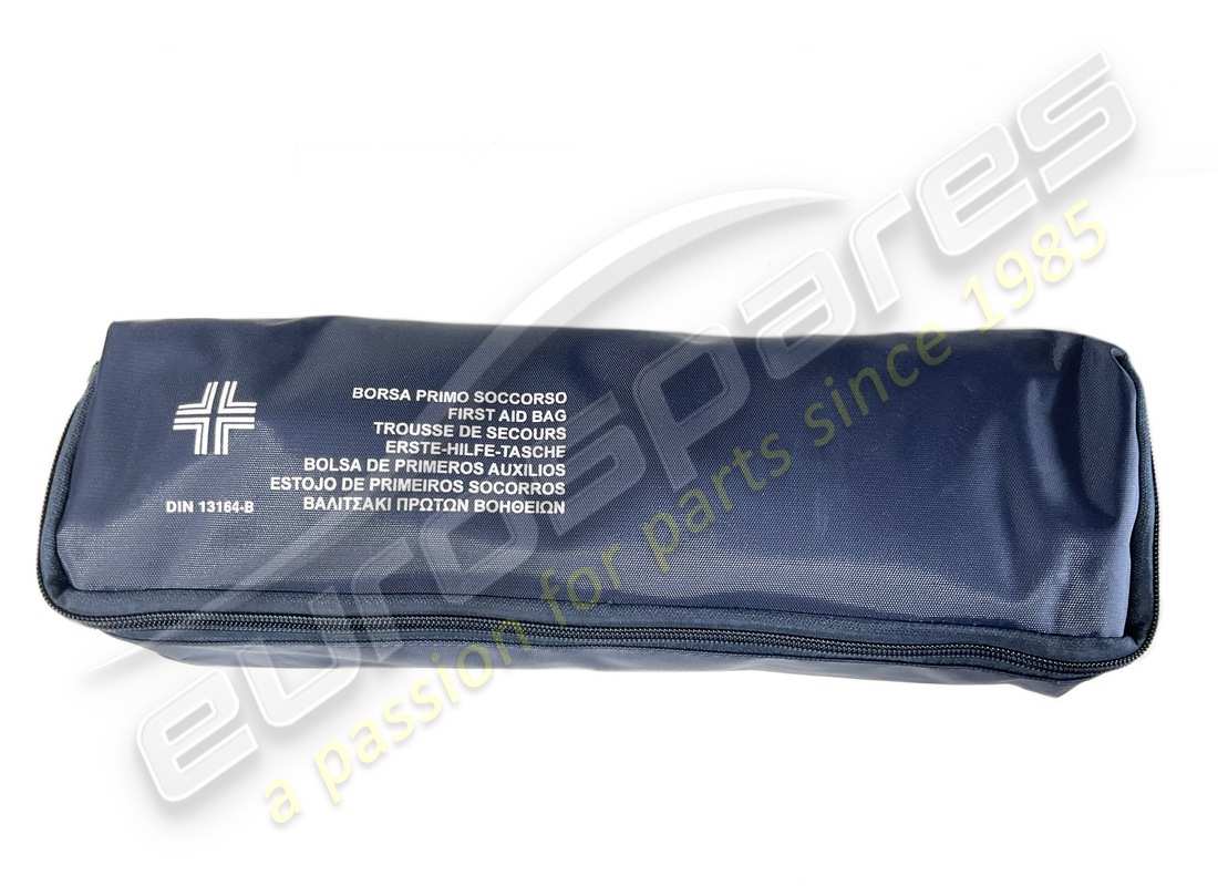 nuovo maserati kit primo soccorso.. numero parte 67875600 (1)