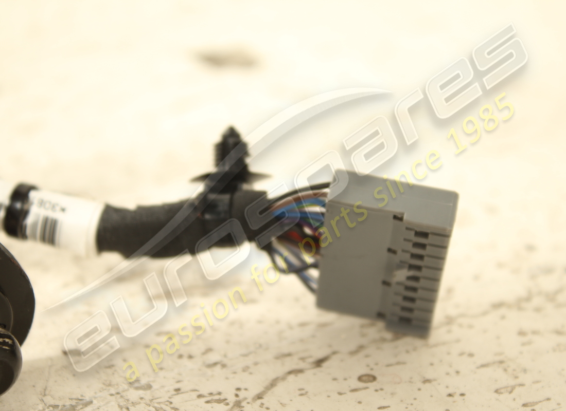 usato ferrari copertura tonneauc nero ds (1250)s. numero parte 80413371 (5)