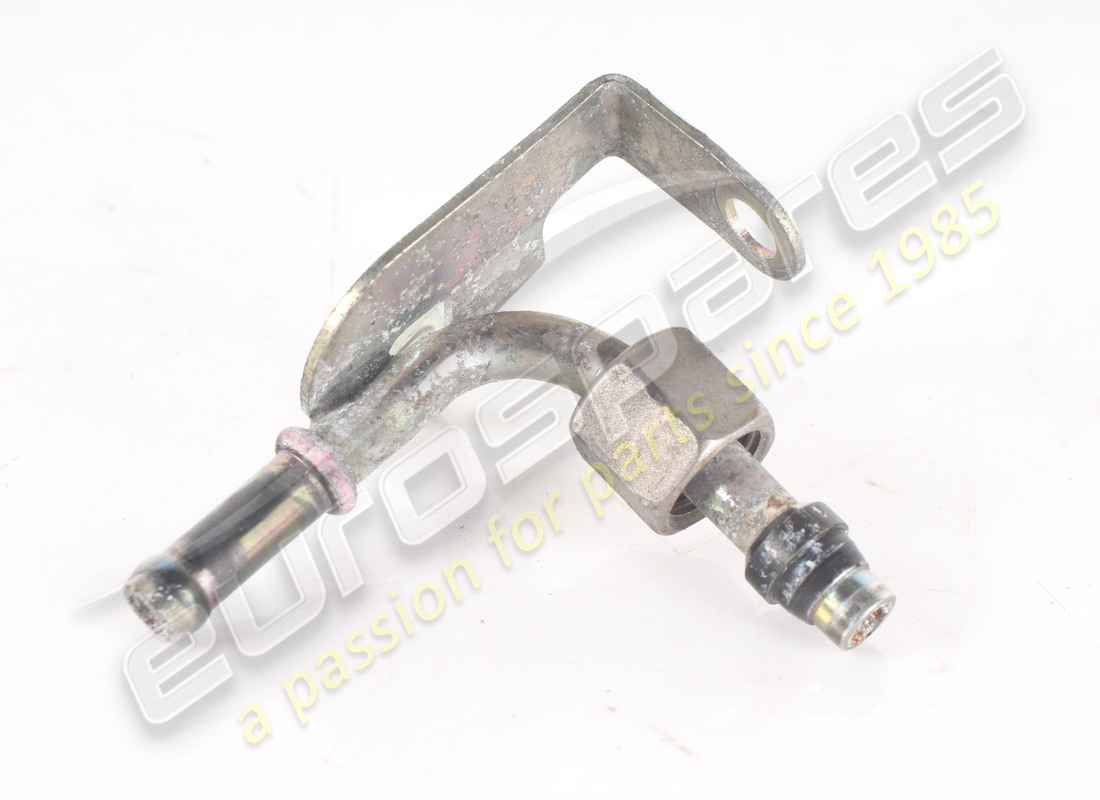 USATO FERRARI TUBO DI RITORNO ACQUA DA DX TU. NUMERO PARTE 317597 (3) usato ferrari tubo di ritorno acqua da dx tu. numero parte 317597 (3)