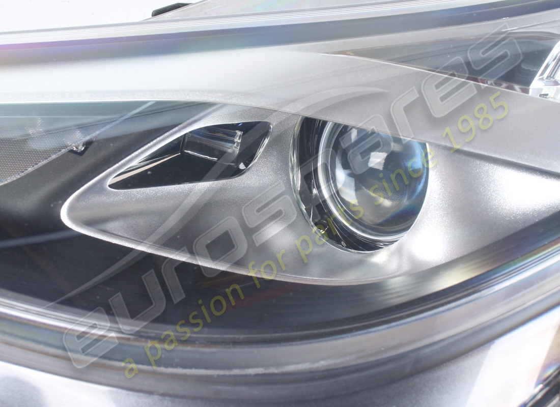 FARO ANTERIORE BI-XENON SX USATO FERRARI AFS. NUMERO PARTE 329981 (2) faro anteriore bi-xenon sx usato ferrari afs. numero parte 329981 (2)