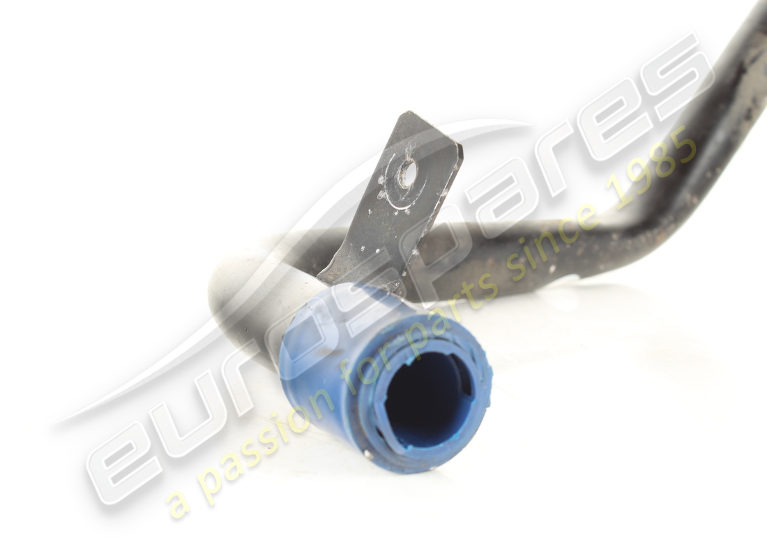 TUBO DI RIEMPIMENTO COMPLETO USATO Maserati . NUMERO PARTE 388100170 (1)