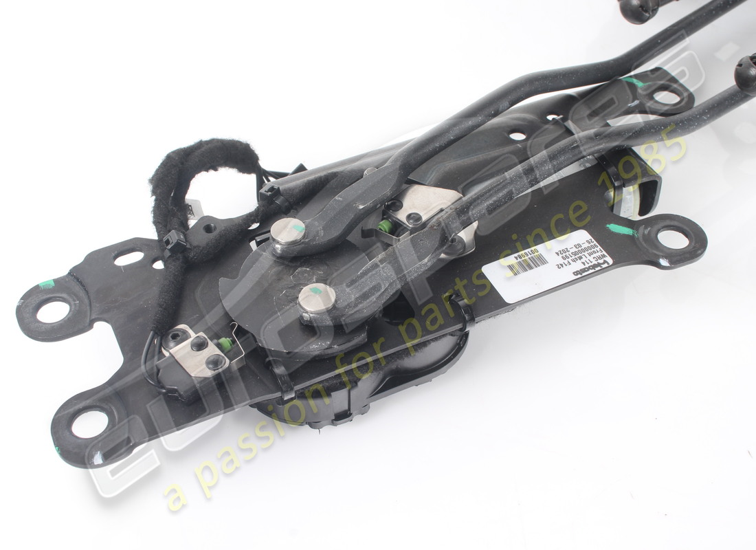 SISTEMA DI CHIUSURA COMPLETO FERRARI USATO. NUMERO PARTE 83977800 (2) sistema di chiusura completo ferrari usato. numero parte 83977800 (2)