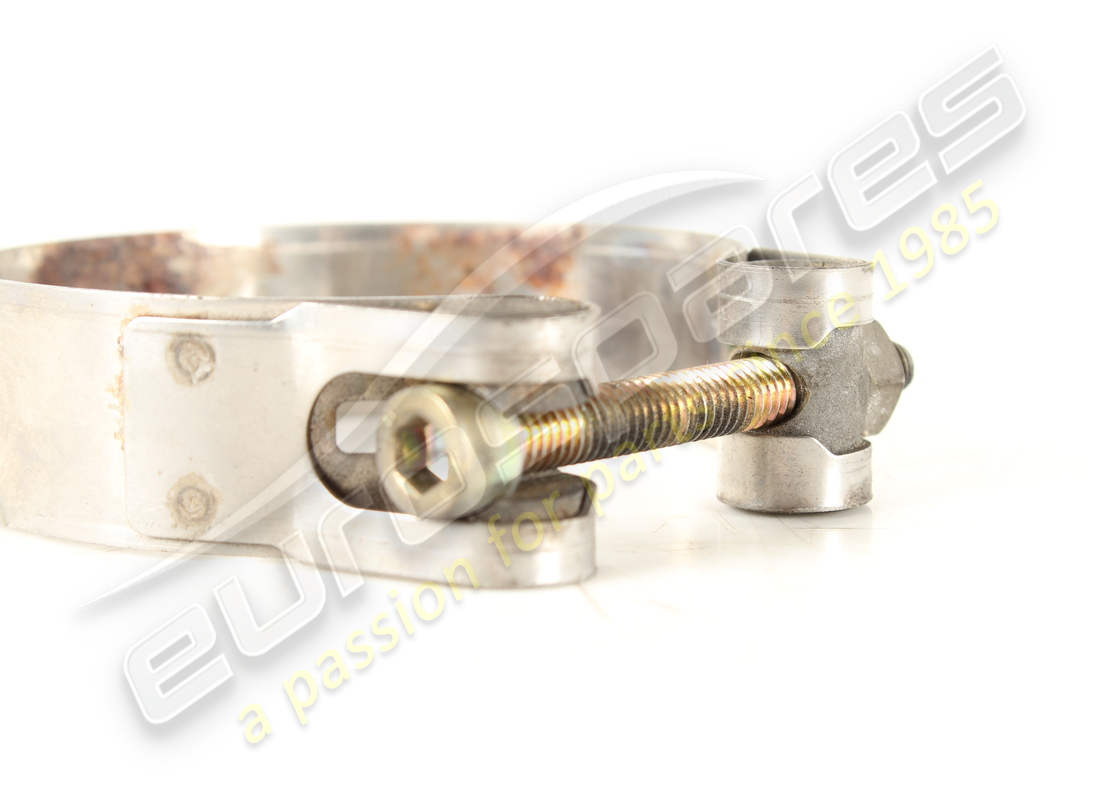 fascetta usata maserati per accumulatore olio. numero parte 190162 (2)