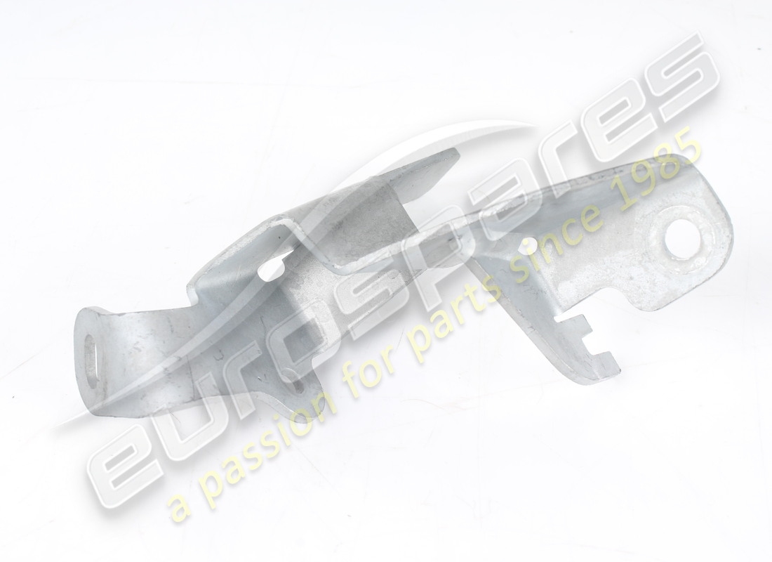 usato ferrari staffa fissa. tubi h2o su cam. numero parte 751053 (2)