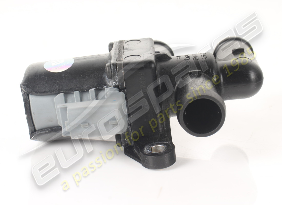 VALVOLA FERRARI 3-WAY UTILIZZATA SUL SOLENOIDE. NUMERO PARTE 797425 (5) valvola ferrari 3-way utilizzata sul solenoide. numero parte 797425 (5)