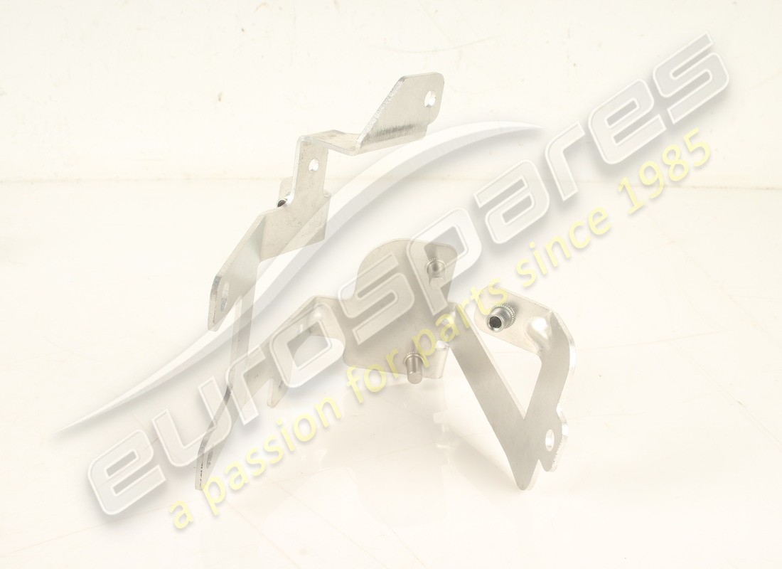 USATO FERRARI STAFFA PASS START + CENTR MA. NUMERO PARTE 778365 (4) usato ferrari staffa pass start + centr ma. numero parte 778365 (4)