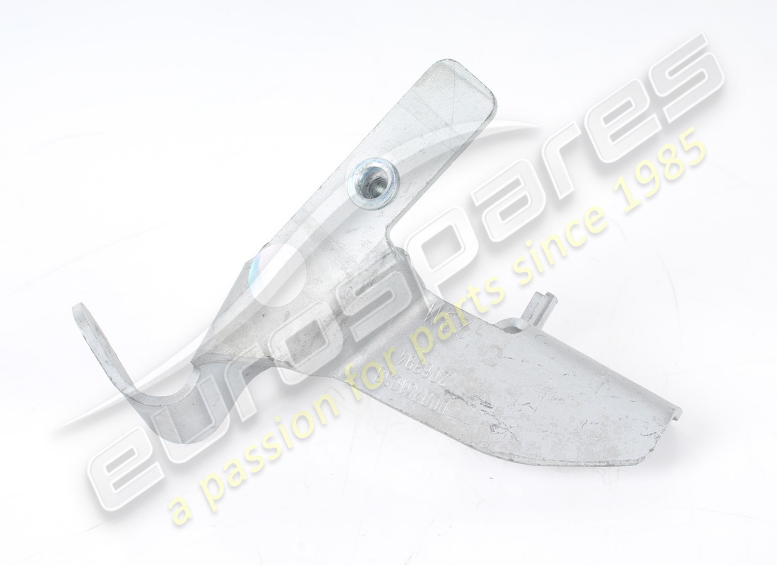 USATO Ferrari STAFFA FISSA. Tubi H2O SU CAM . NUMERO PARTE 751053 (1)