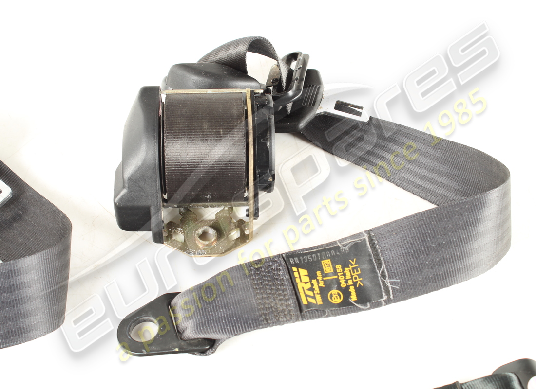 USATO MASERATI KIT CINTURE DI SICUREZZA POSTERIORE M338A. NUMERO PARTE 388150018 (3) usato maserati kit cinture di sicurezza posteriore m338a. numero parte 388150018 (3)