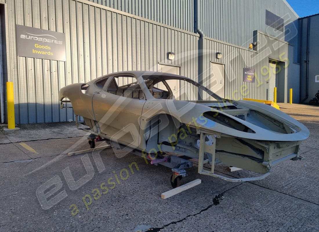 nuova scocca scuderia ferrari. numero parte 80557000 (3)