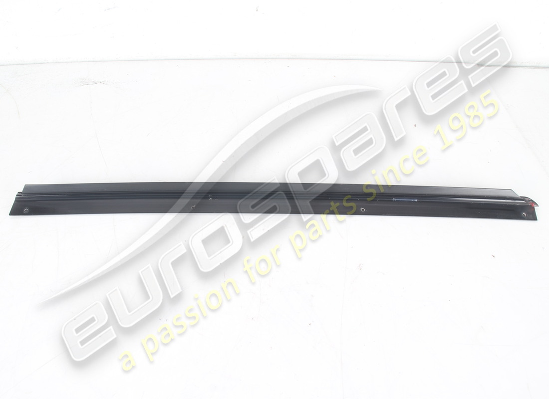 USATO Ferrari MODANATURA DESTRA GTS . NUMERO PARTE 60872500 (1)