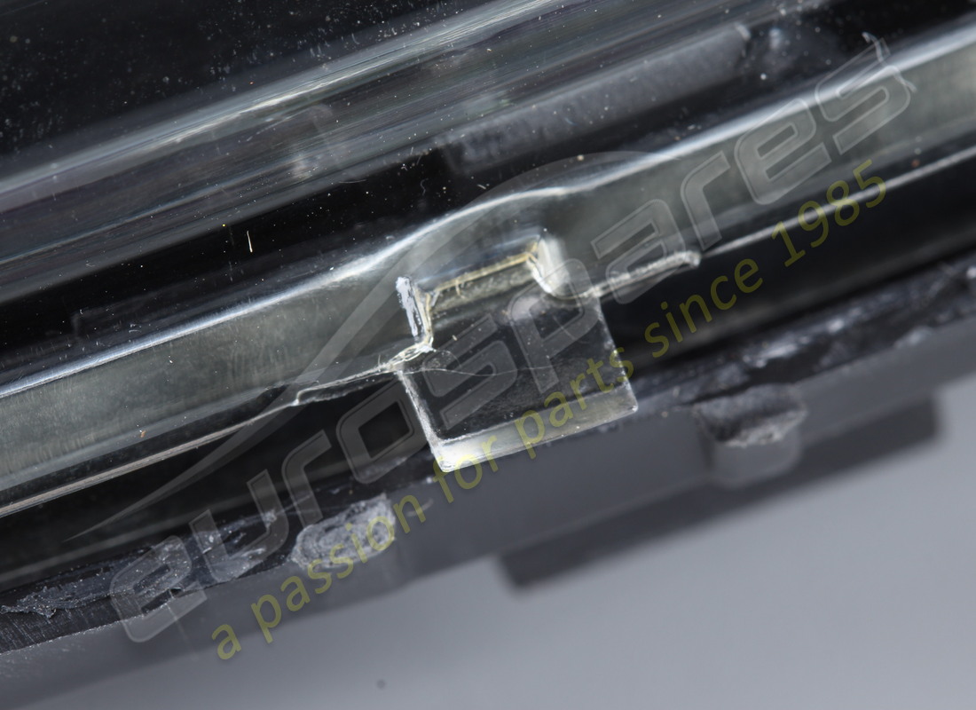 NUOVO (ALTRO) FERRARI FARO ANTERIORE SX NERO DAYTONA LHD NUMERO PARTE 69181771 (7) nuovo (altro) ferrari faro anteriore sx nero daytona lhd numero parte 69181771 (7)