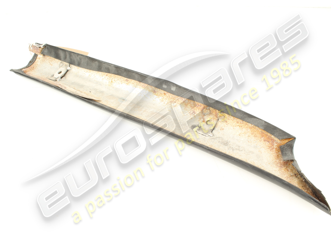 rivestimento montante anteriore sinistro ferrari usato. numero parte 64593000 (2)
