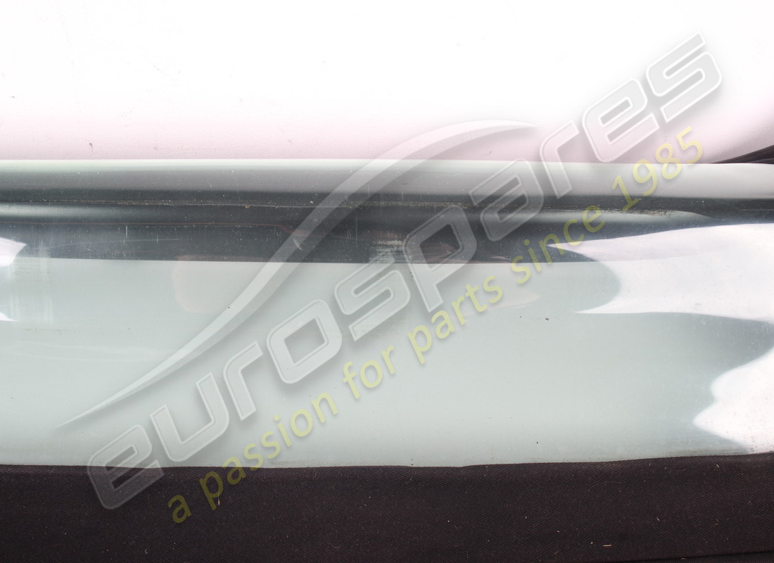 usato ferrari rivestimento esterno nero completo. numero parte 66374600 (2)