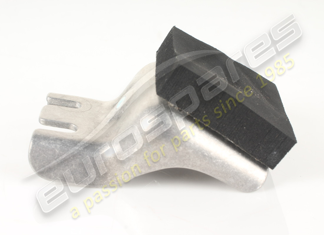 USATO FERRARI RITENUTA POST SERB CARBURATORE COMPLETO. NUMERO PARTE 965940 (3) usato ferrari ritenuta post serb carburatore completo. numero parte 965940 (3)