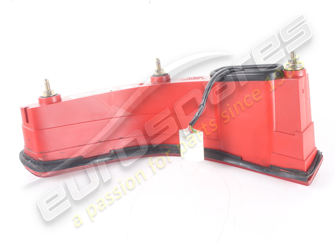 FANALE POSTERIORE DESTRO USATO MASERATI. NUMERO PARTE 383100138 (3) fanale posteriore destro usato maserati. numero parte 383100138 (3)