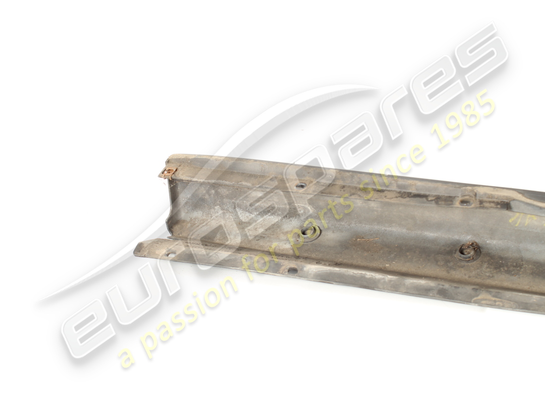 gonna laterale sx usata maserati. numero parte 980000907 (7)