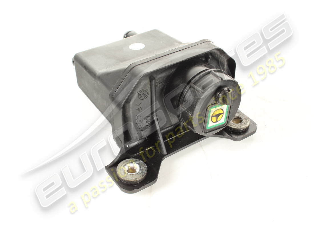 DAMAGED FERRARI COMPLETE POWER STEERING FLUID . PART NUMBER 292342 (1)