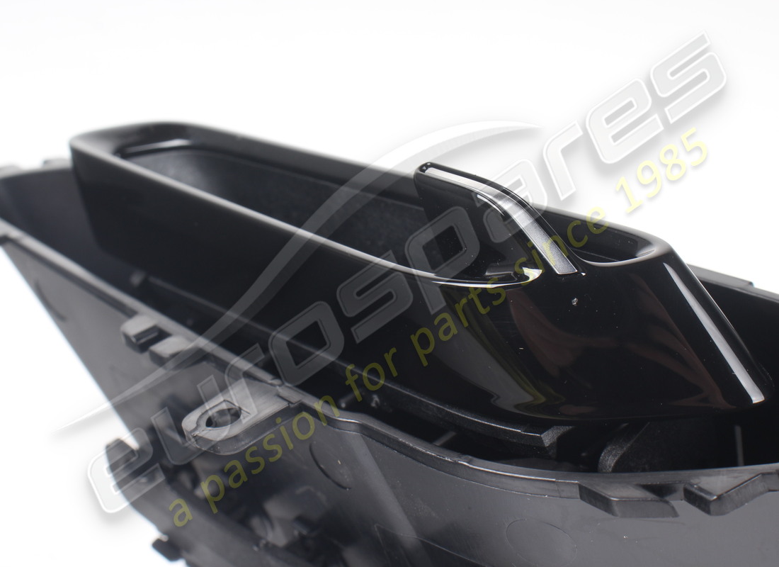 usata ferrari bocchetta sx. numero parte 969292 (6)