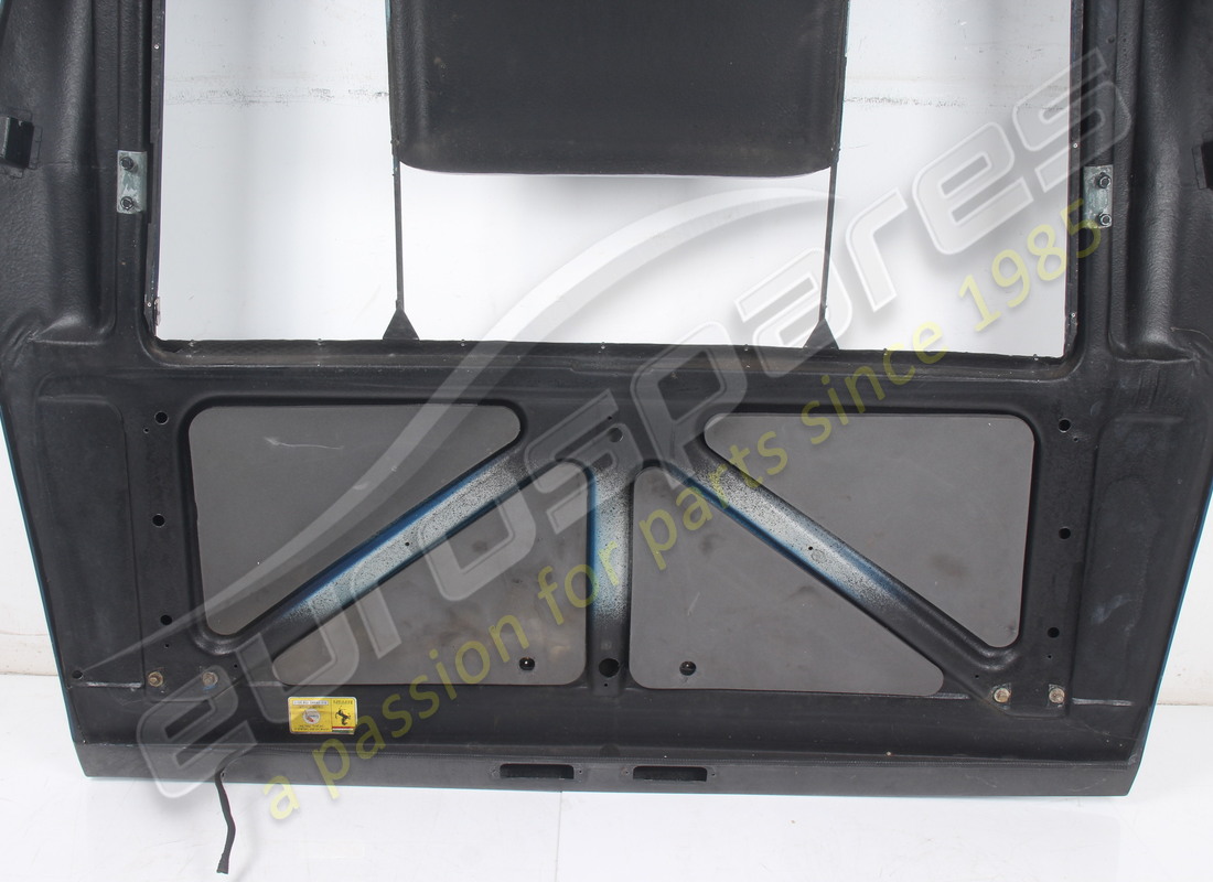 COFANO POSTERIORE FERRARI USATO. NUMERO PARTE 61900300 (7) cofano posteriore ferrari usato. numero parte 61900300 (7)