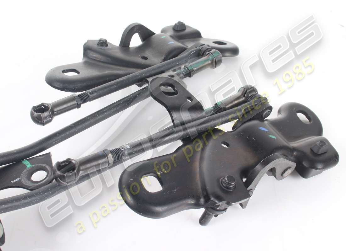 SISTEMA DI CHIUSURA COMPLETO FERRARI USATO. NUMERO PARTE 83977800 (3) sistema di chiusura completo ferrari usato. numero parte 83977800 (3)