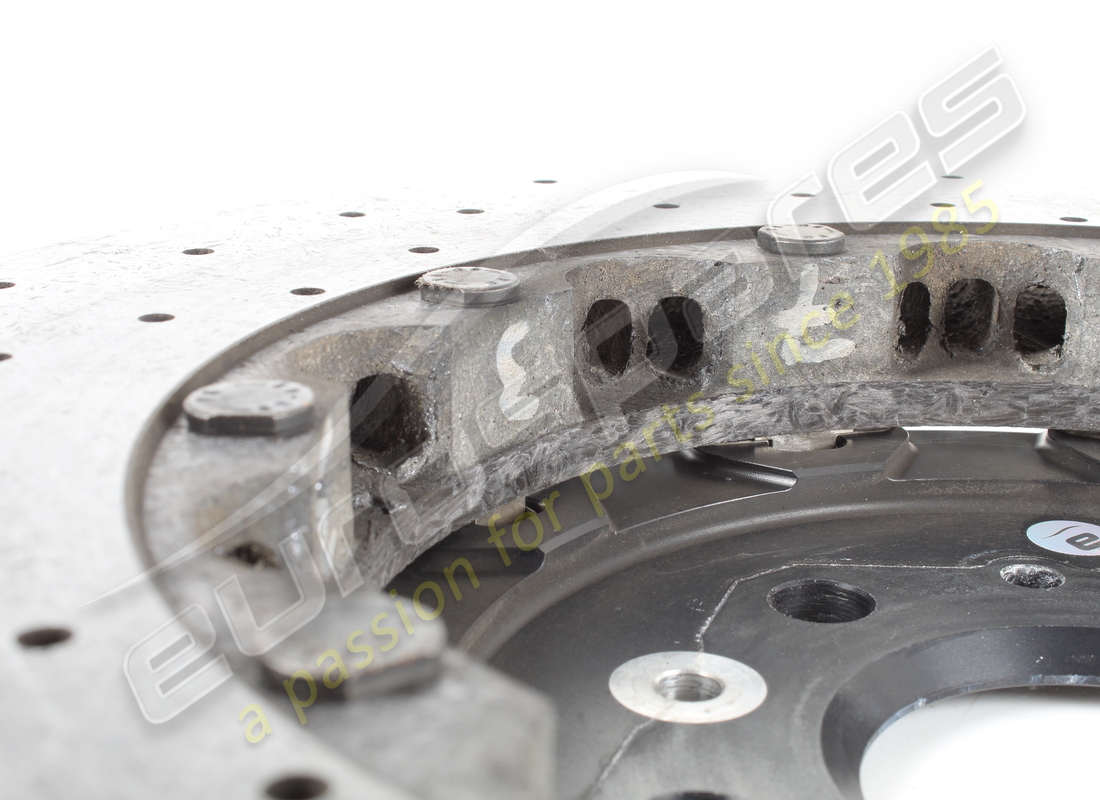 FERRARI DISCO FRENO POSTERIORE USATO. NUMERO PARTE 319166 (6) ferrari disco freno posteriore usato. numero parte 319166 (6)