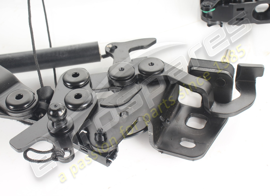 cinematica copertura tonneau sx usata ferrari. numero parte 968589 (4)