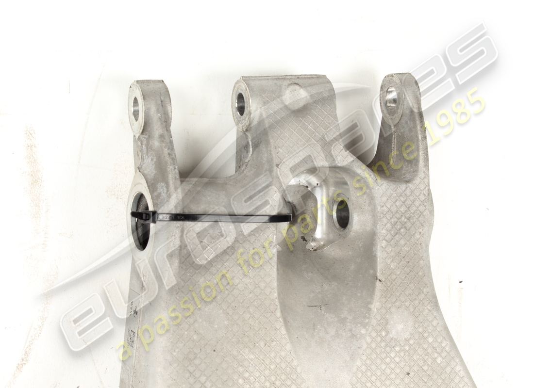 usato ferrari braccio inferiore posteriore dx completo. numero parte 911175 (2)