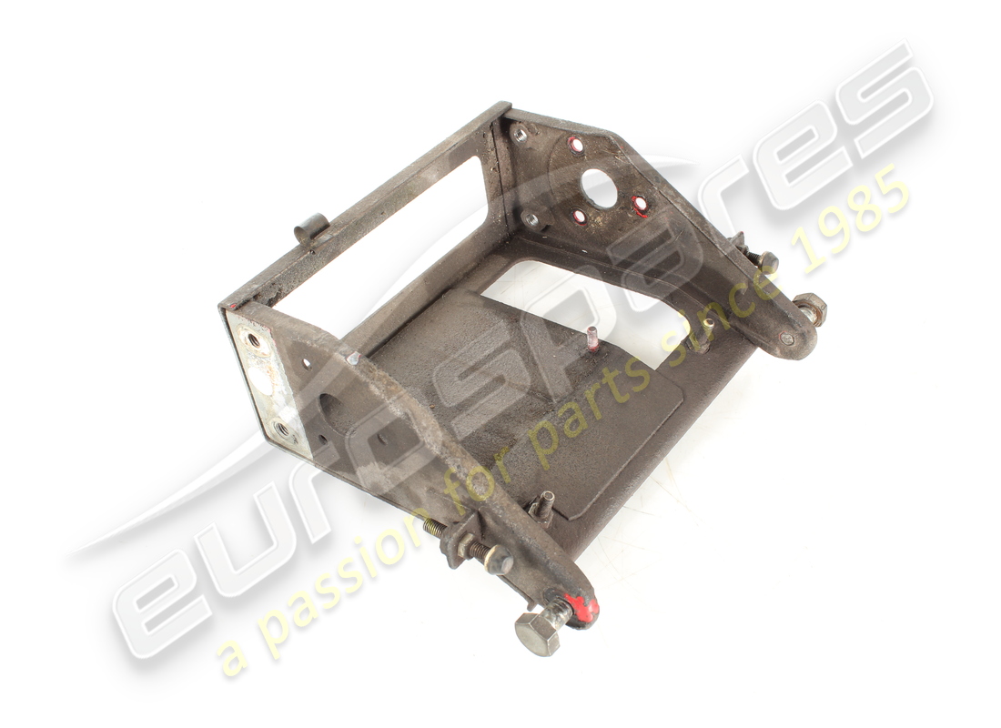 SUPPORTO PER FARO ANTERIORE USATO Ferrari. NUMERO PARTE 62342300 (1)