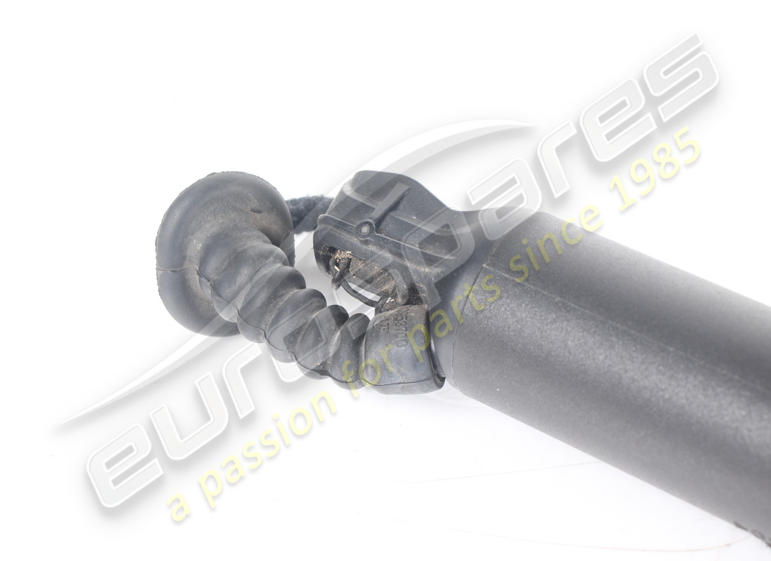 COPERCHIO VANO BAGAGLI FERRARI USATO ACTU. NUMERO PARTE 88037300 (2) coperchio vano bagagli ferrari usato actu. numero parte 88037300 (2)