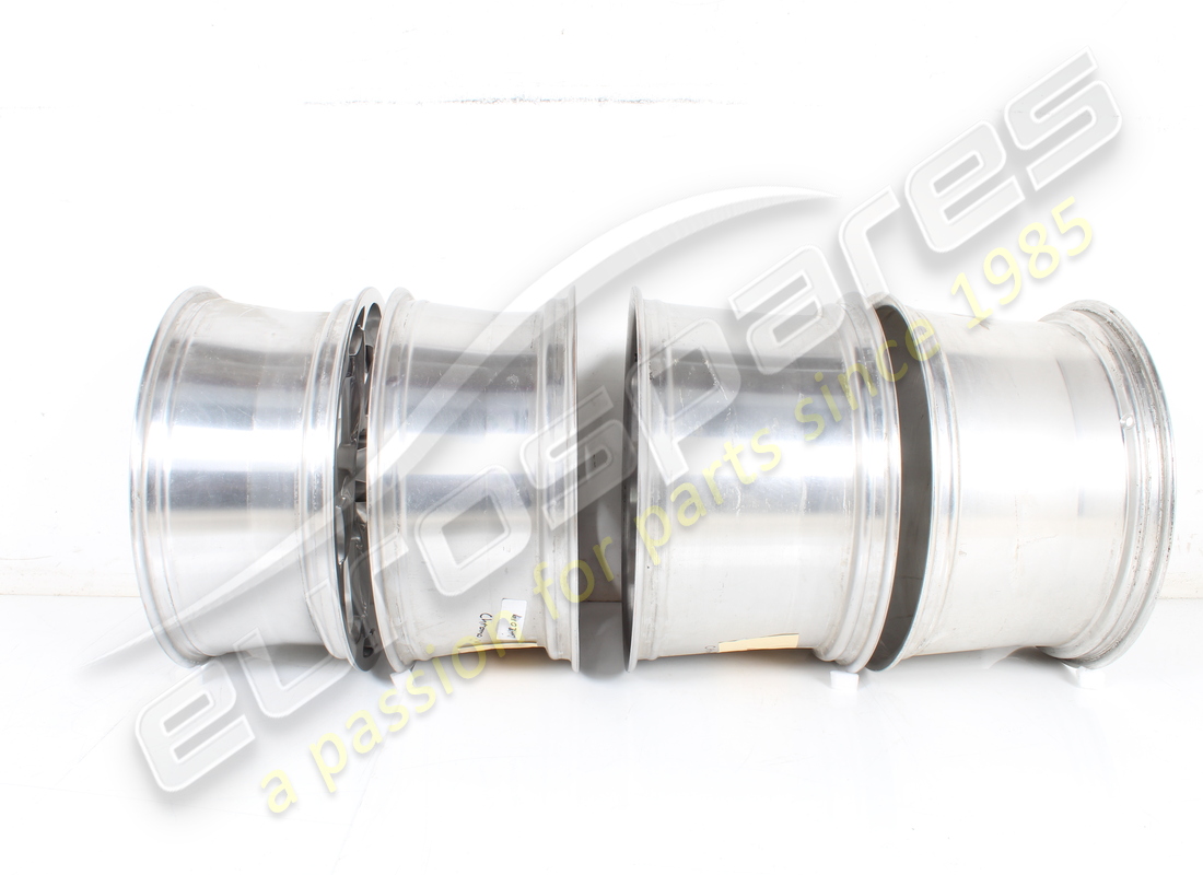 set ruote cassiopea usato lamborghini (argento). numero parte 0r1400091 (23)