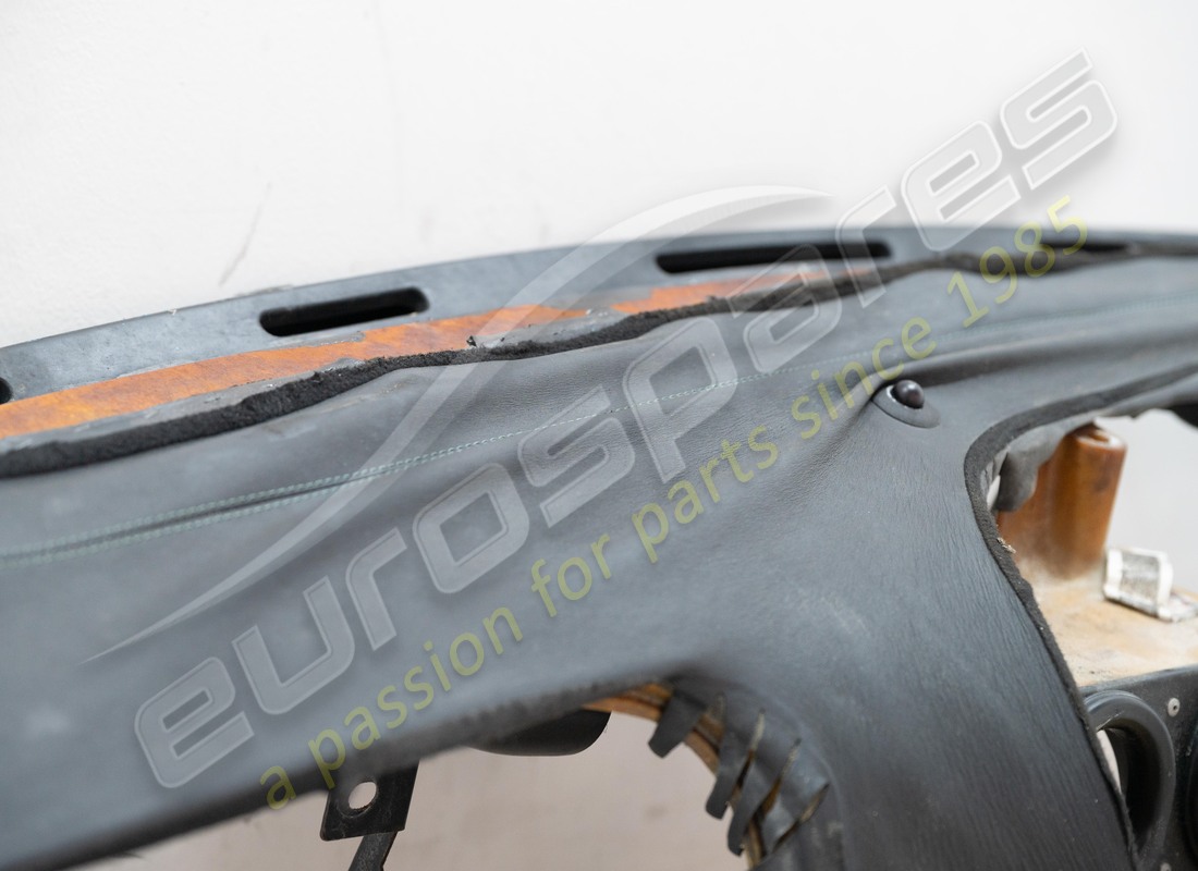 cruscotto rhd danneggiato ferrari nero vm8500. numero parte 65113800 (5)