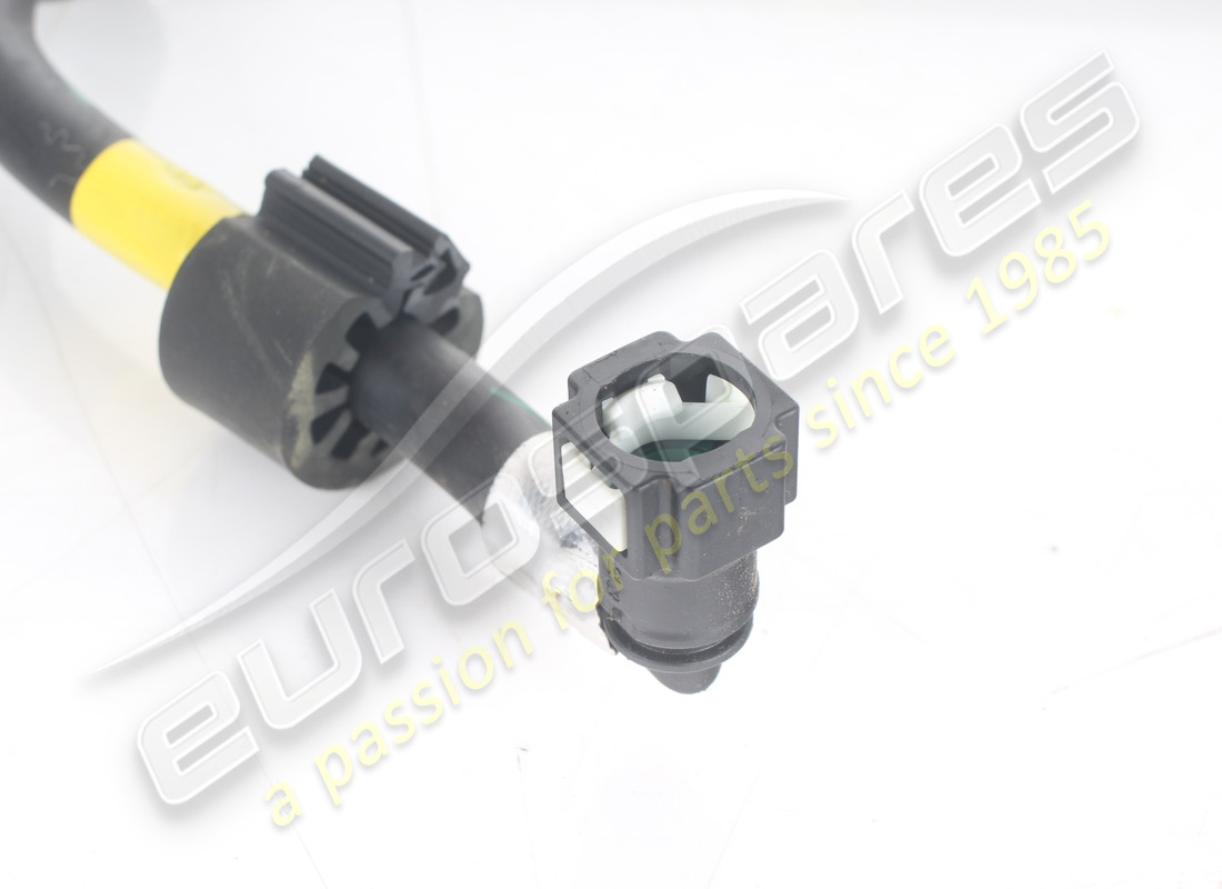 tubo di alimentazione carburante usato ferrari, parte posteriore numero parte 285160 (4)