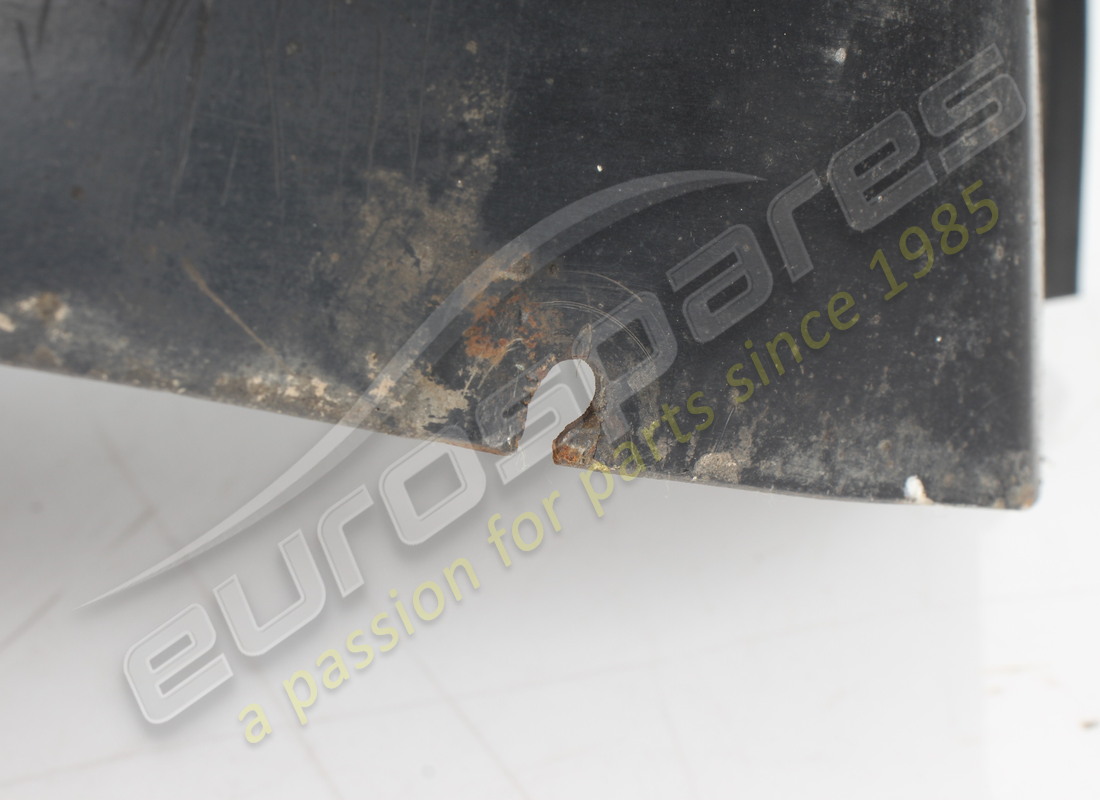 timone posteriore dx usato ferrari. numero parte 62345200 (4)