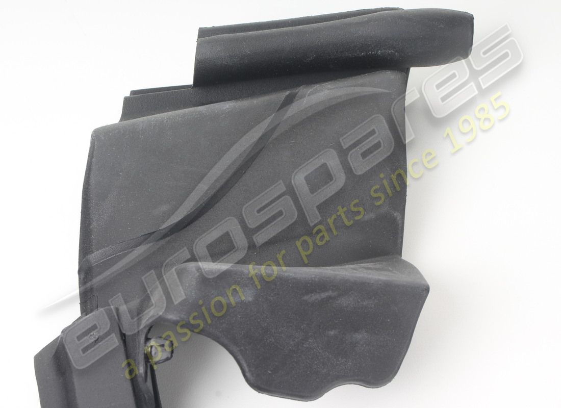 nuovo maserati raschietto interno vetro anteriore sinistro. numero parte 670157884 (2)