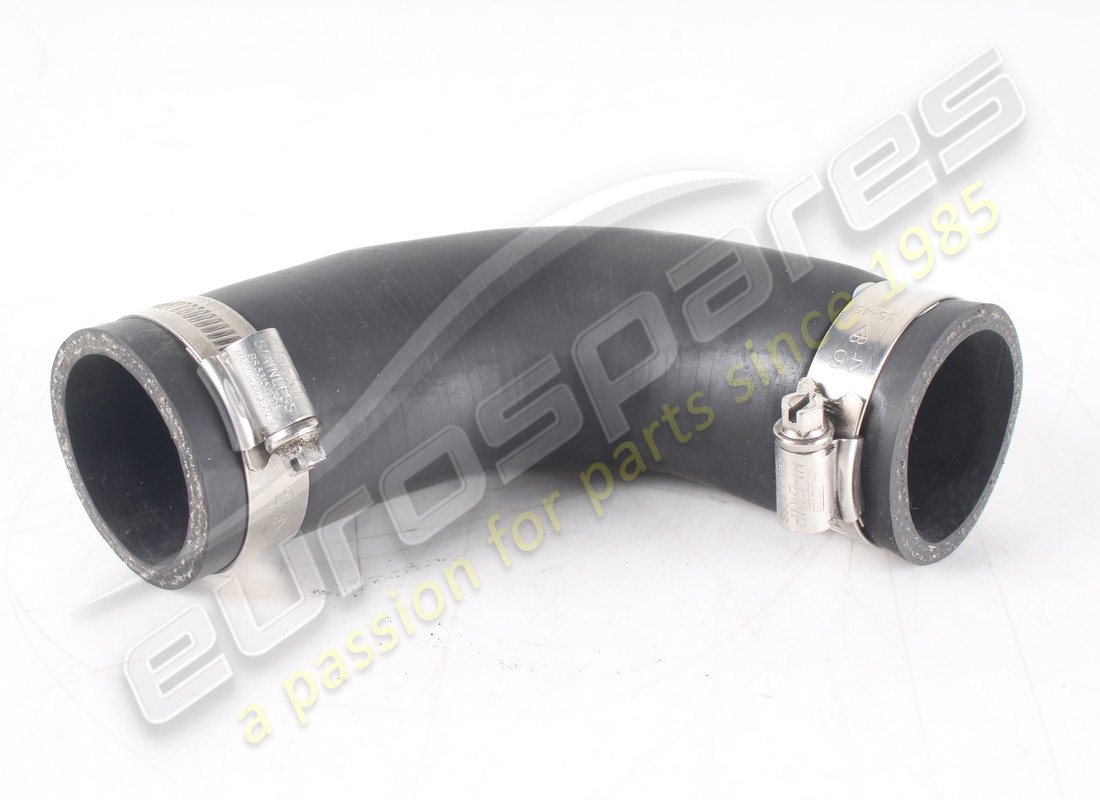 USATO Maserati MANICOTTO DAL RADIATORE AL RIGIDO . NUMERO PARTE 384000323 (1)