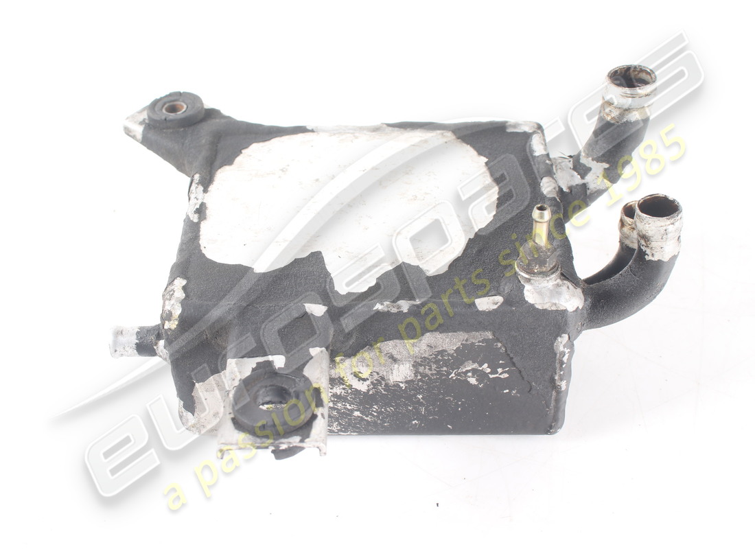 SEPARATORE DI VAPORE DELL'OLIO MASERATI USATO. NUMERO PARTE 585043003 (4) separatore di vapore dell'olio maserati usato. numero parte 585043003 (4)