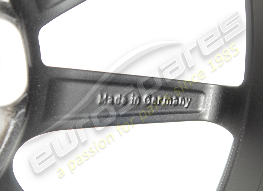 NUOVO CERCHIO IN LEGA PORSCHE NERO OPACO. NUMERO PARTE 992601025DDJE1 (5) nuovo cerchio in lega porsche nero opaco. numero parte 992601025ddje1 (5)