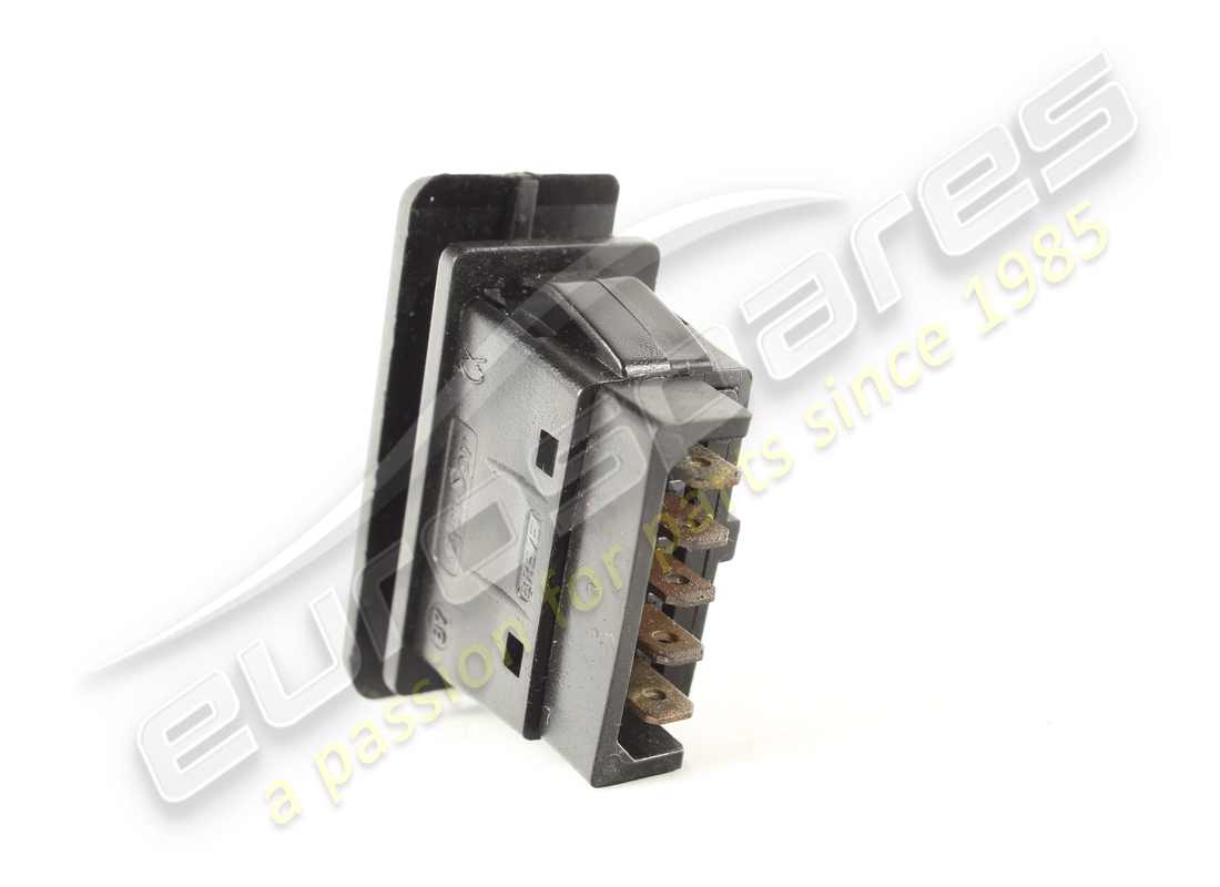 INTERRUTTORE FINESTRINO DESTRO USATO FERRARI NUMERO PARTE 2578086020 (4) interruttore finestrino destro usato ferrari numero parte 2578086020 (4)