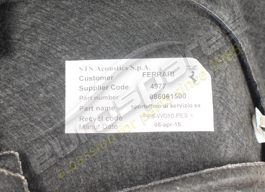 usato ferrari vano bagagli laterale sx. numero parte 86061300 (5)