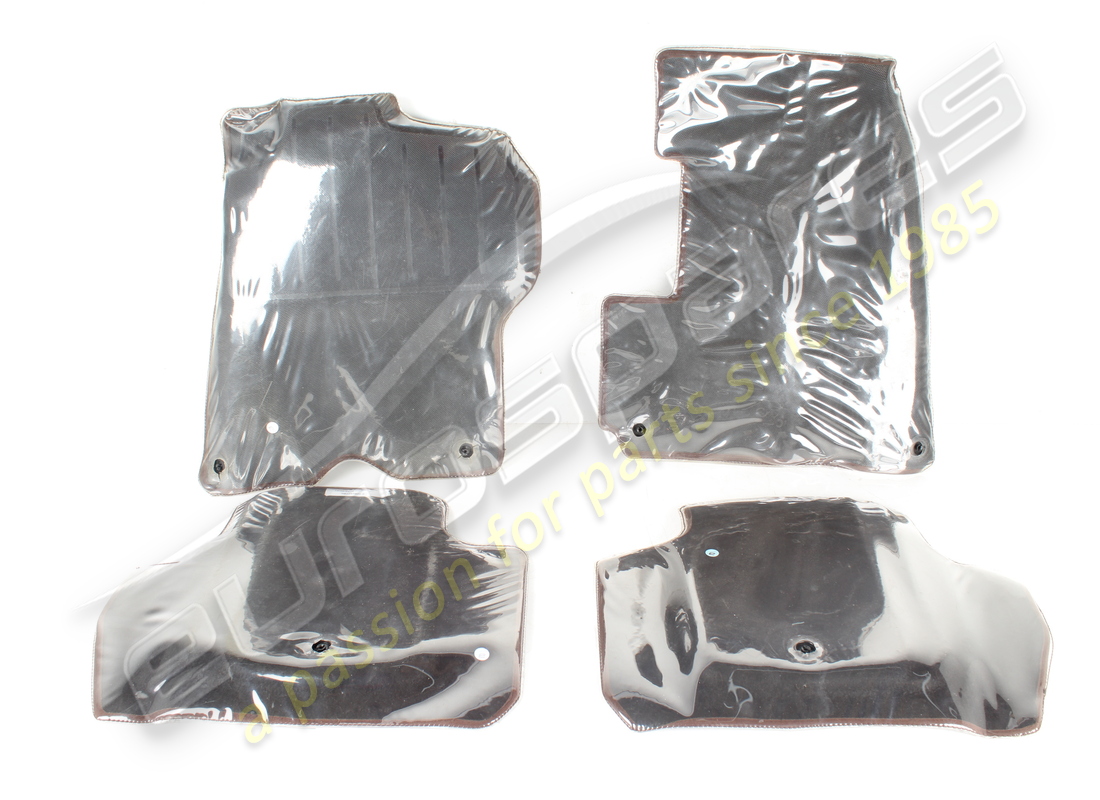 kit tappetini anteriori rimovibili usati ferrari. numero parte 849174.. (2)