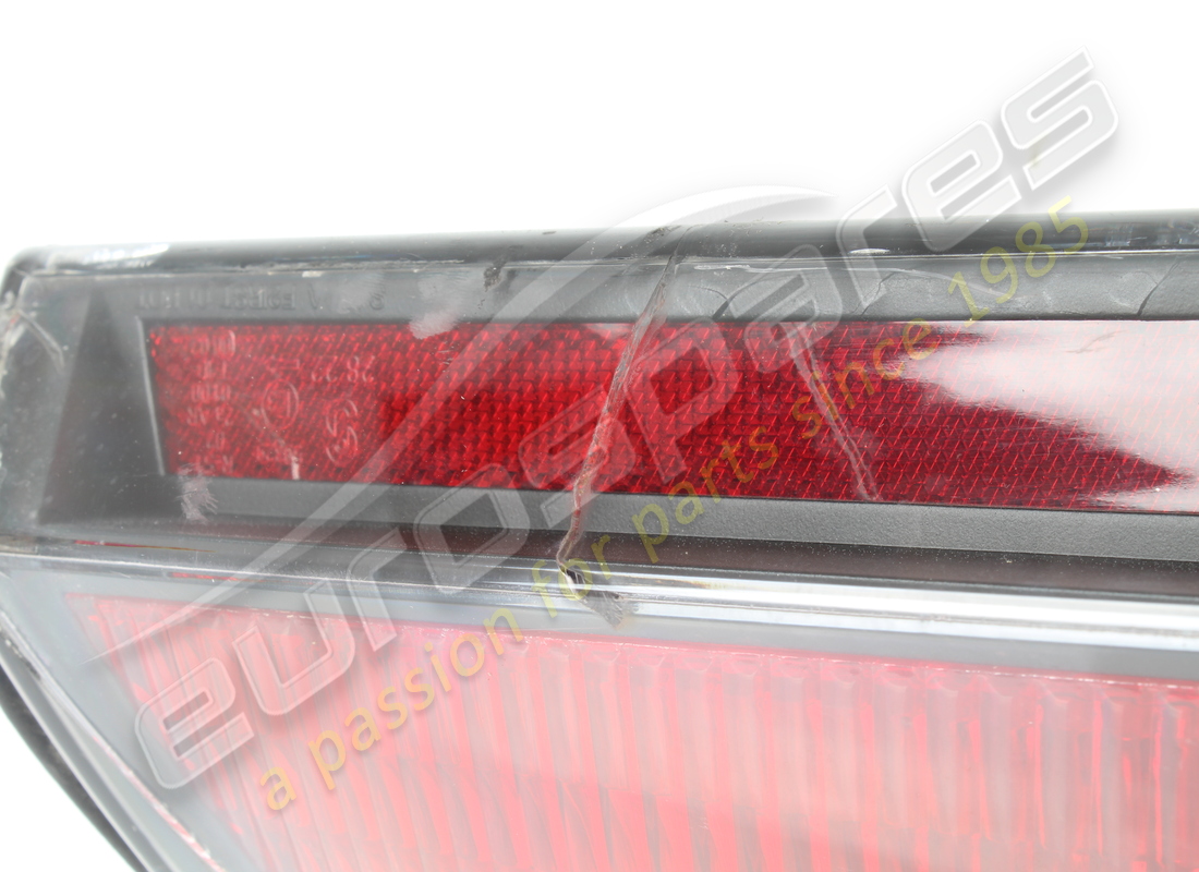 lamborghini luce posteriore usata. numero parte 410945096a (3)