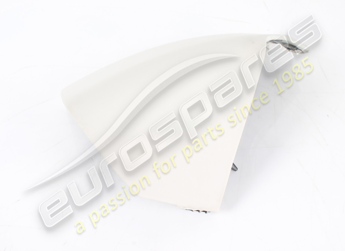 pannelli inferiori cruscotto usati eurospares in pelle grigio chiaro 4301 i numeri di parte 947673 e 947672 sono in pelle non in alcantara. numero di parte eap1723553 (12)